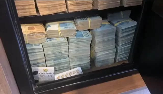 Cofre lotado de dinheiro e “viagra”: o que a PF encontrou em ação contra aliados de Lira