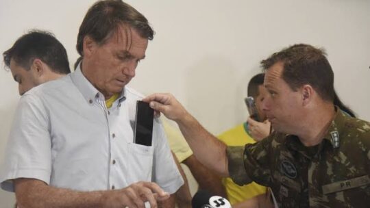 Ex-ajudante de ordens de Bolsonaro Mauro Cid depõe à CPI dos Atos Golpistas nesta terça