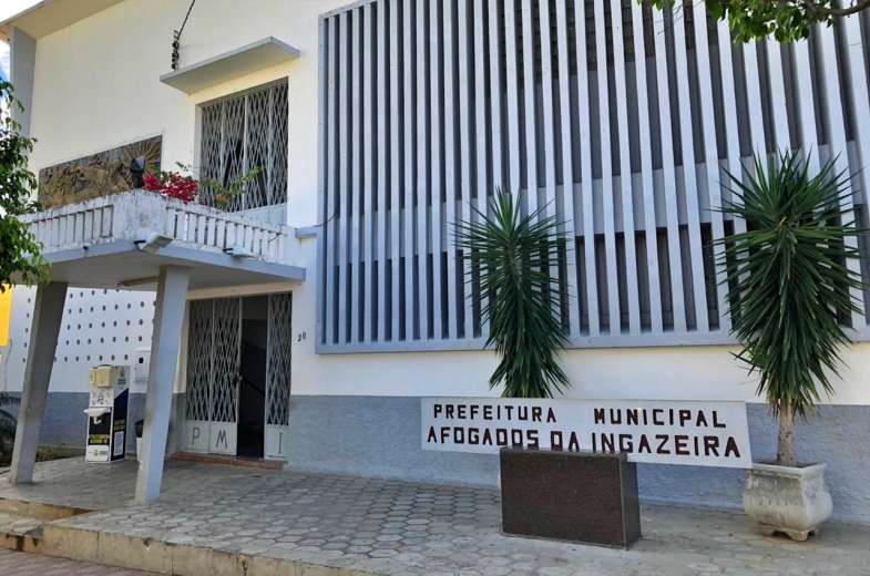 Oxente, e esse dinheiro voando, foi pra onde?